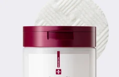 Осветляющие тонер-диски для сияния кожи Centellian24 Madeca Mela Capture Ampoule Pad