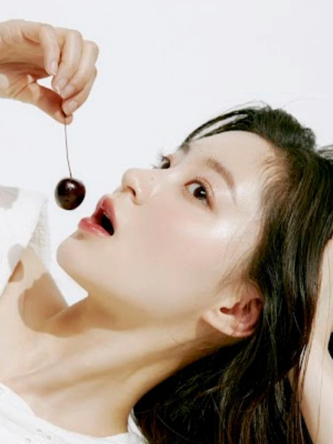 Сочный глянцевый пигмент для губ с вишнёвым оттенком rom&nd Juicy Lasting Tint 24 Peeling Angdoo