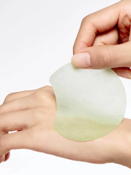 Успокаивающие тонер-пэды с экстрактом нони Celimax The Real Noni Calming Glow Pad