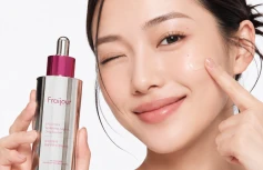 Разглаживающая капсульная сыворотка с ПДРН Fraijour NAD⁺ PDRN Renew Ampoule Incapsule Rose