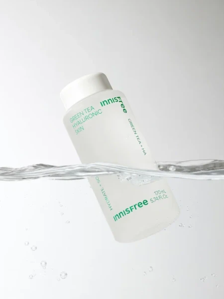 Освежающий тонер с экстрактом зеленого чая и гиалуроновой кислотой innisfree Green Tea Hyaluronic Skin Освежающий тонер с экстрактом зеленого чая и гиалуроновой кислотой innisfree Green Tea Hyaluronic Skin
