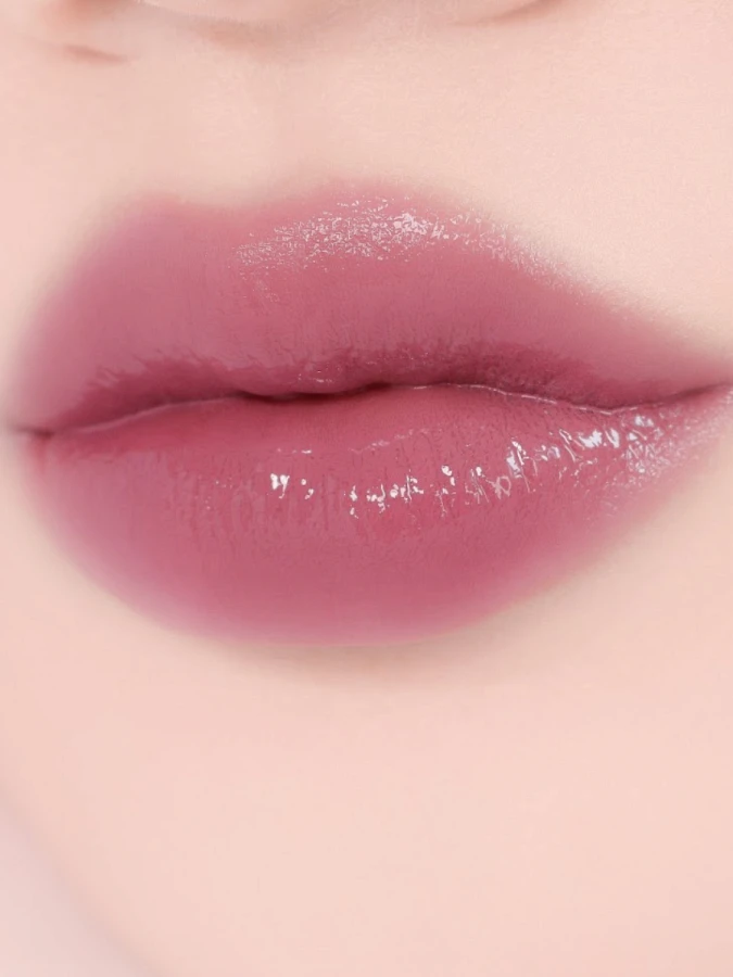 Многофункциональный оттеночный бальзам-слайдер для губ BRAYE Lipsleek 06 Plucky