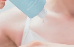 Гиалуроновый тонер для интенсивного увлажнения DR.F5 Hyaluronic Energy Essence Toner
