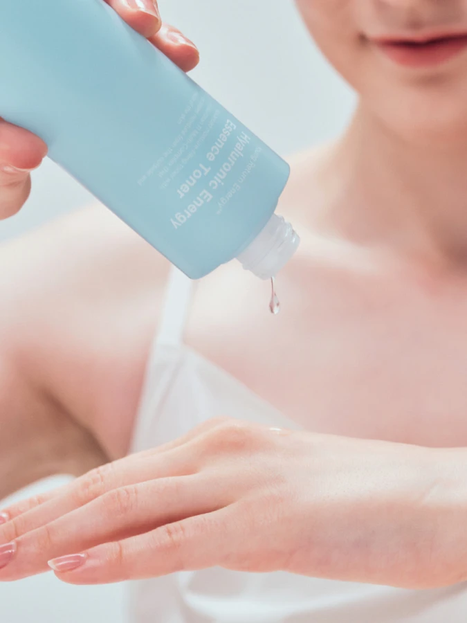 Гиалуроновый тонер для интенсивного увлажнения DR.F5 Hyaluronic Energy Essence Toner