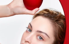 Тональный кушон с полуматовым финишем TIRTIR Mask Fit Red Cushion 13C Fair