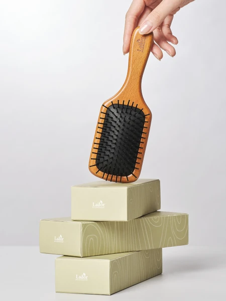 Деревянная расчёска для волос La’dor Wood Paddle Brush