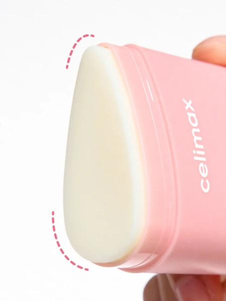 Матирующий солнцезащитный стик с растительными экстрактами Celimax Oil Control Mattifying Sun Stick SPF50+ PA++++