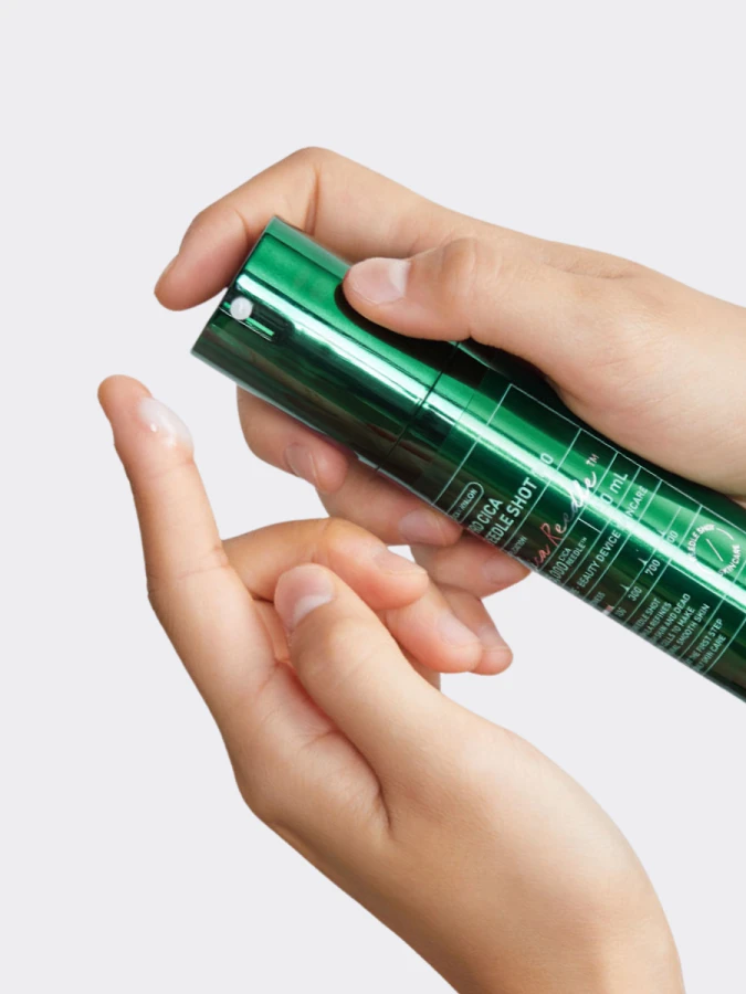 Успокаивающая сыворотка-бустер со спикулами и экстрактом центеллы VT PRO Cica Reedle Shot 100