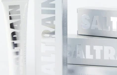 Укрепляющая зубная паста для снижения чувствительности зубов SALTRAIN Silver Clean Breath Toothpaste