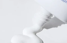 Солнцезащитный крем с гиалуроновой кислотой innisfree Hyaluron Moist Sunscreen SPF50+ PA++++