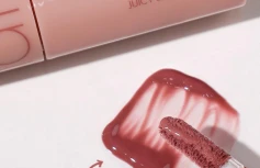 МИНИ Сочный глянцевый тинт для губ в орехово-розовом оттенке rom&nd Juicy Lasting Tint 30 Cashew Nut Rose