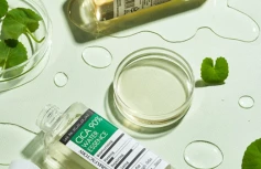 Успокаивающий тонер-эссенция с экстрактом центеллы азиатской Derma Factory Cica 90% Water Essence