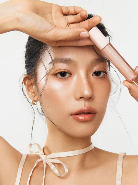 Сияющая сыворотка для макияжа TFIT Idol Contour Highlighter Shine Beige