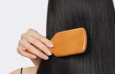 Деревянная расчёска для волос La’dor Wood Paddle Brush