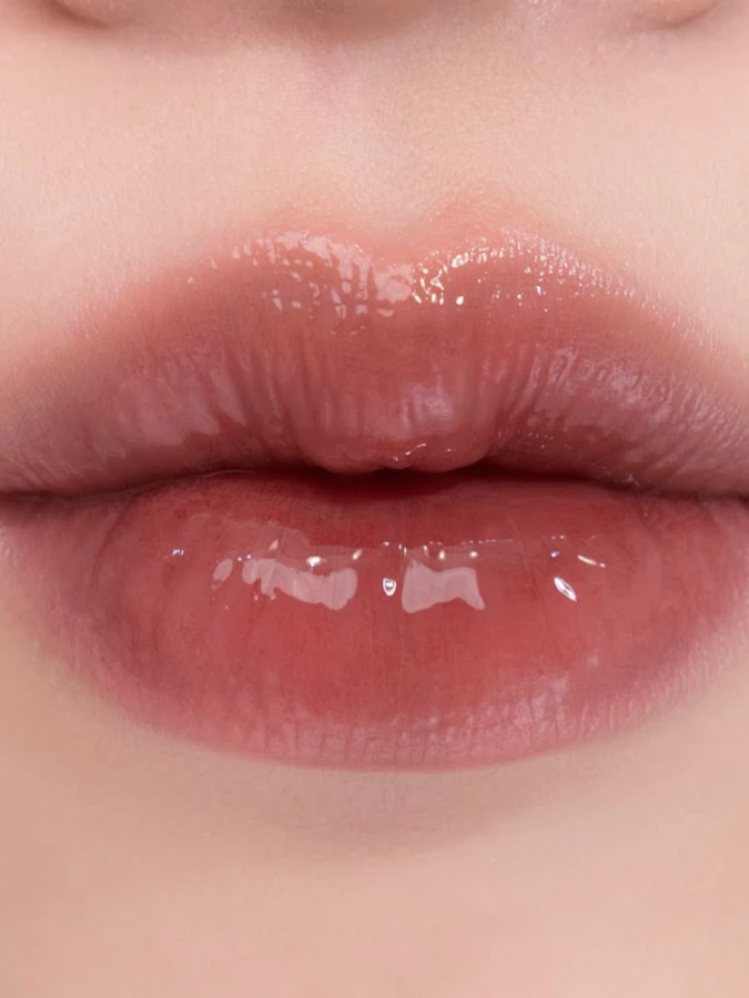 Сочный глянцевый тинт для губ с ореховым оттенком макадамии rom&nd Juicy Lasting Tint 23 Nucadamia