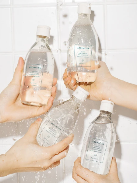 Мицеллярная вода для снятия макияжа AROMATICA Tea Tree Pore Purifying Cleansing Water Мицеллярная вода для снятия макияжа AROMATICA Tea Tree Pore Purifying Cleansing Water
