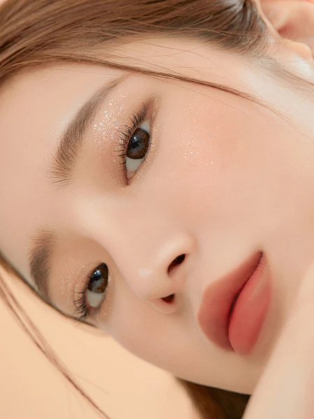 Палетка теней для век UNLEASHIA Glitterpedia Eye Palette N°2 All of Brown Палетка теней для век UNLEASHIA Glitterpedia Eye Palette N°2 All of Brown