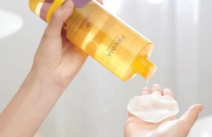 Тонер для сияния кожи с черникой и медом FRUDIA Blueberry Honey Water Glow Toner