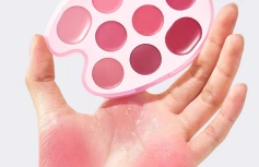 Универсальная кремовая палетка для губ и щёк Dasique Lip & Cheek Palette #03 Pink Coloring