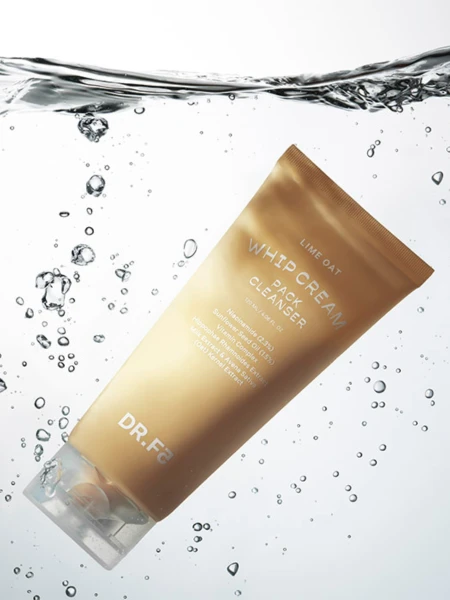 Осветляющая маска-пенка для умывания с экстрактом лайма DR.F5 Whip Cream Pack Cleanser Lime Oat Осветляющая маска-пенка для умывания с экстрактом лайма DR.F5 Whip Cream Pack Cleanser Lime Oat
