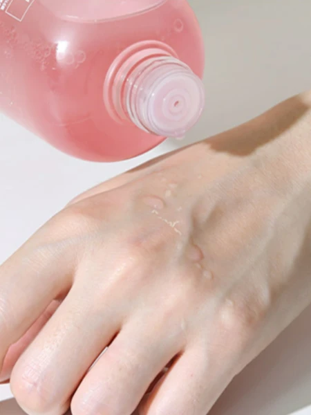 Ампульный двухфазный тонер с экстрактом розы MEDI-PEEL Rose Water Bio Ampoule Toner Ампульный двухфазный тонер с экстрактом розы MEDI-PEEL Rose Water Bio Ampoule Toner