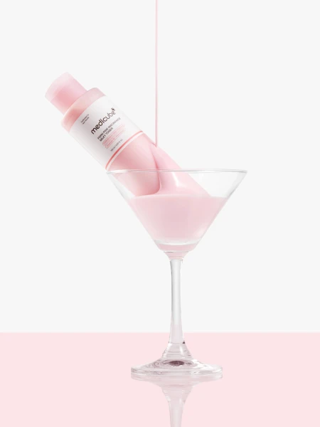 Питательный молочный тонер с ниацинамидом и ПДРН Medicube PDRN Pink Niacinamide Milky Toner