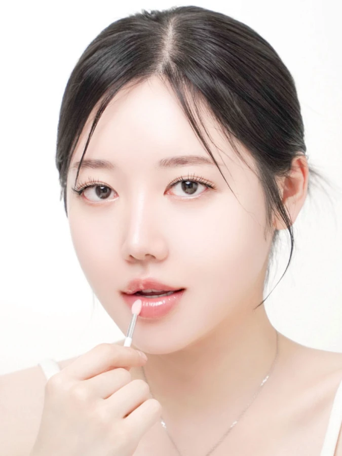 Увлажняющий бальзам для губ с экзосомами DR.REBORN Exosome Moisture Glowing Volume Lip Balm