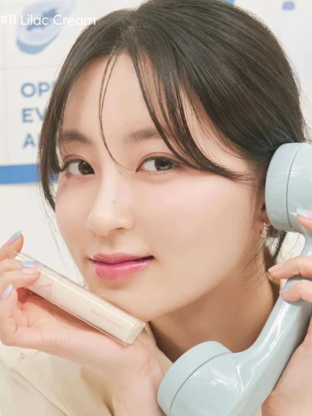 Лёгкий глянцевый тинт в сиреневом оттенке rom&nd DEWY·FUL Water Tint 11 Lilac Cream