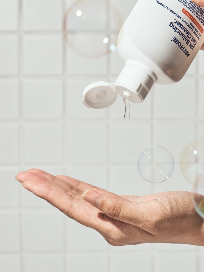 Мягкий гель для умывания с растительными экстрактами ASIS-TOBE pH Balancing Gel Cleanser