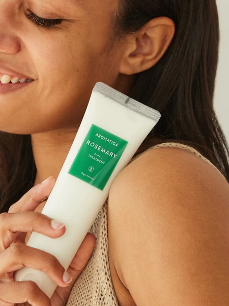 Восстанавливающая маска для волос с розмарином AROMATICA Rosemary Scalp 3-in-1 Treatment Восстанавливающая маска для волос с розмарином AROMATICA Rosemary Scalp 3-in-1 Treatment