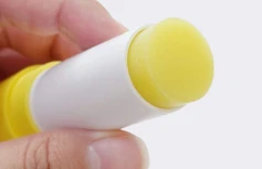 Отшелушивающий стик для очищения пор The Saem Calamansi Pore Stick Cleanser