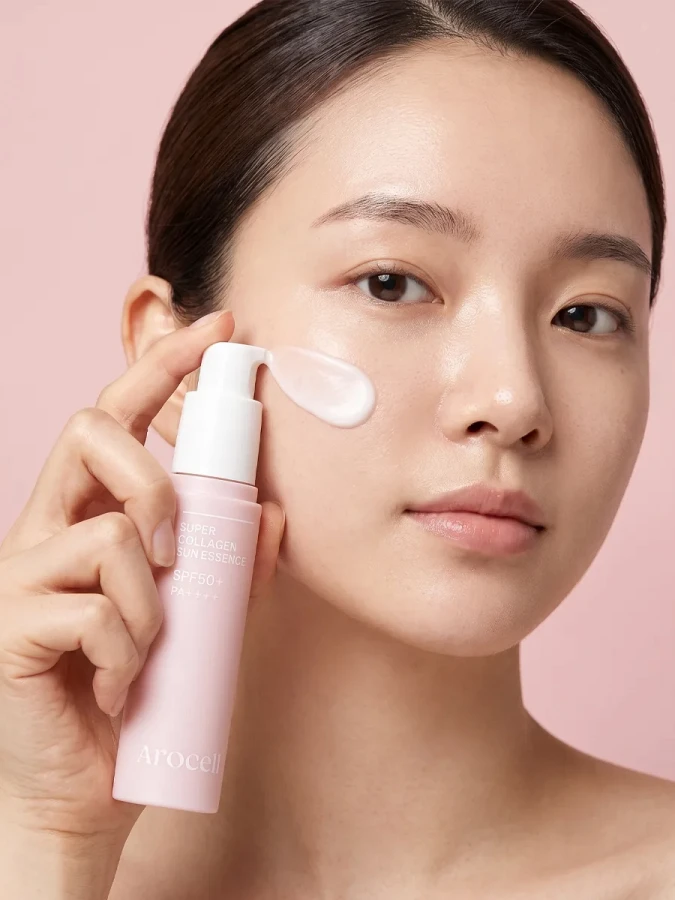 Лёгкая солнцезащитная эссенция с коллагеном Arocell Super Collagen Sun Essence