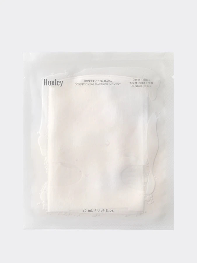 Укрепляющая тканевая маска с растительными экстрактами Huxley Conditioning Mask One Moment