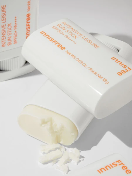 Водостойкий солнцезащитный стик для лица и тела Innisfree  Intensive Leisure Sun Stick SPF50+ PA++++