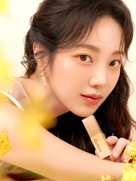 Сияющий тинт для губ Dasique Juicy Dewy Tint #24 Peach Fuzz