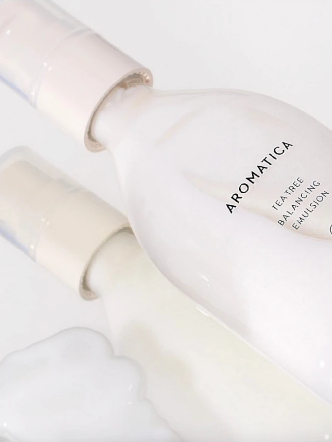 Эмульсия с чайным деревом для жирной кожи AROMATICA Tea Tree Balancing Emulsion