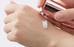 Усиленная укрепляющая сыворотка-бустер со спикулами и коллагеном VT Collagen Reedle Shot 300