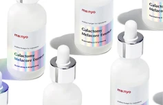 Осветляющая эссенция с галактомисисом Ma:nyo Galactomy Melacore Essence