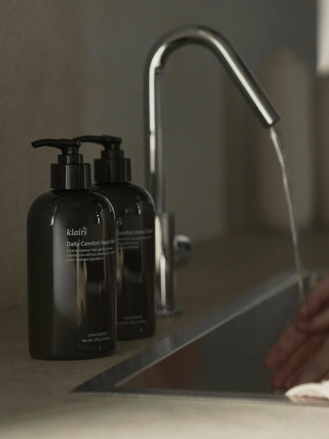 Увлажняющий крем для рук без запаха Dear, Klairs Daily Comfort Hand Cream