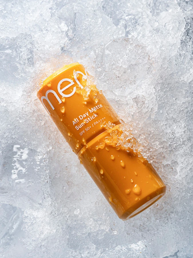 Матирующий солнцезащитный стик с растительными экстрактами MENOMOSO All Day Matte Sun Stick SPF50+ PA++++