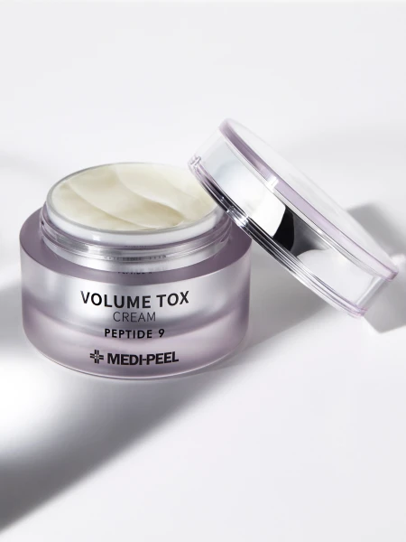 Пептидный крем с гиалуроновой кислотой MEDI-PEEL Peptide 9 Volume TOX Cream