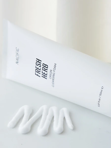 Освежающая пенка для умывания с календулой Nacific Fresh Herb Origin Cleansing Foam Calendula Освежающая пенка для умывания с календулой Nacific Fresh Herb Origin Cleansing Foam Calendula
