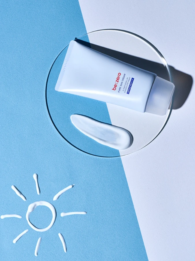 Мягкий солнцезащитный крем с гвайазуленом Derma Factory Be Zero Pure Sun Cream SPF 42 PA+++