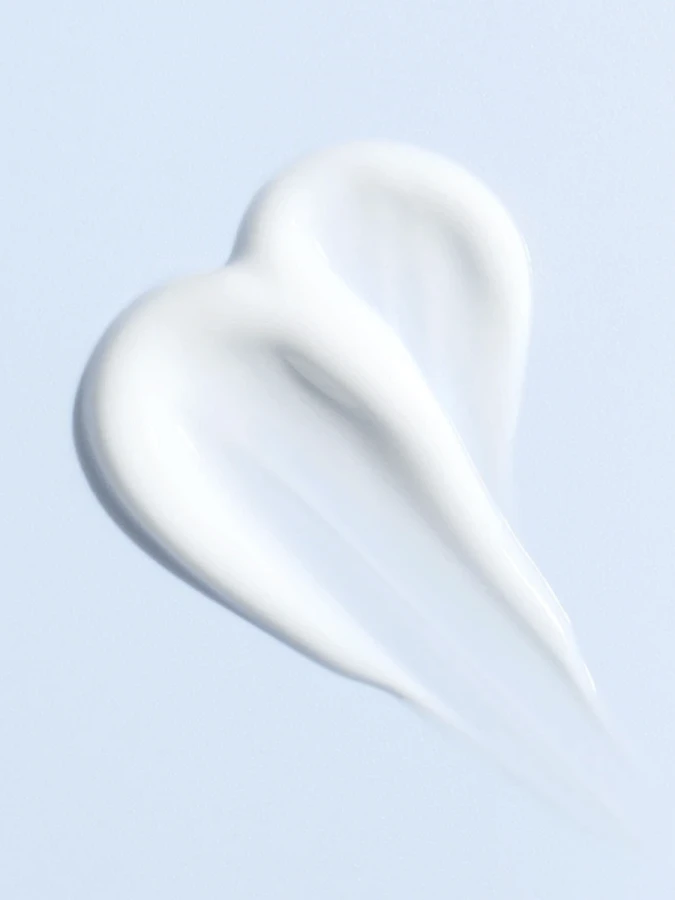 Увлажняющий солнцезащитный крем Dr.Althea Aqua Glowing Sunscreen SPF50+ PA++++