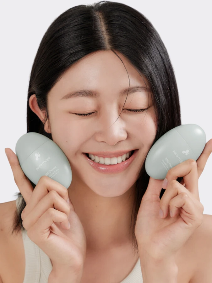 Мягкий успокаивающий солнцезащитный лосьон с эктоином Papa Recipe Mild Derma Waterfull Sun Lotion SPF50+ PA++++