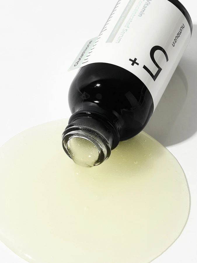 Осветляющая ампульная сыворотка для лица Numbuzin No.5 Vitamin Concentrated Serum