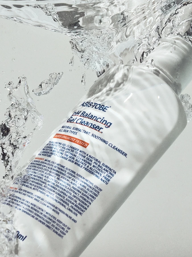 Мягкий гель для умывания с растительными экстрактами ASIS-TOBE pH Balancing Gel Cleanser