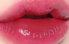 Стойкий глянцевый тинт для губ INGA Water Glow Lip Tint Wicked