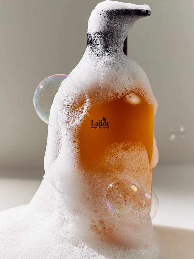 Парфюмированный кератиновый бесщелочной шампунь La’dor pH6.0 Keratin LPP Shampoo Feige