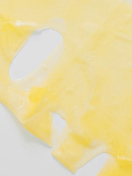 Восстанавливающая тканевая маска с прополисом и пчелиным ядом Celimax Skin Repair Bee Tox Therapy Mask